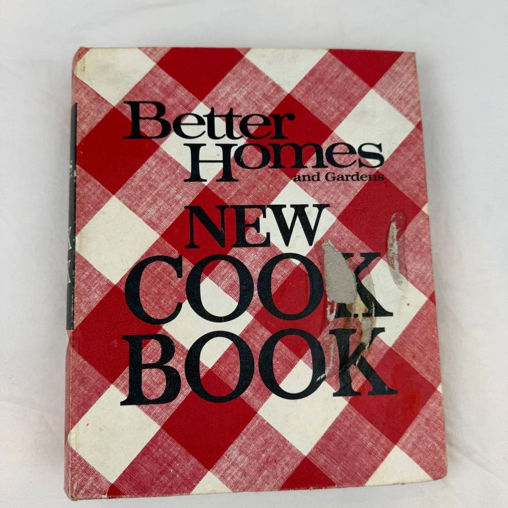Better Homes‎ and Gardens New Cook Book Vintage Red Gingham 5 Ring Binder 1970s